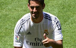 Chùm ảnh: Sao trẻ Isco ra mắt Real Madrid